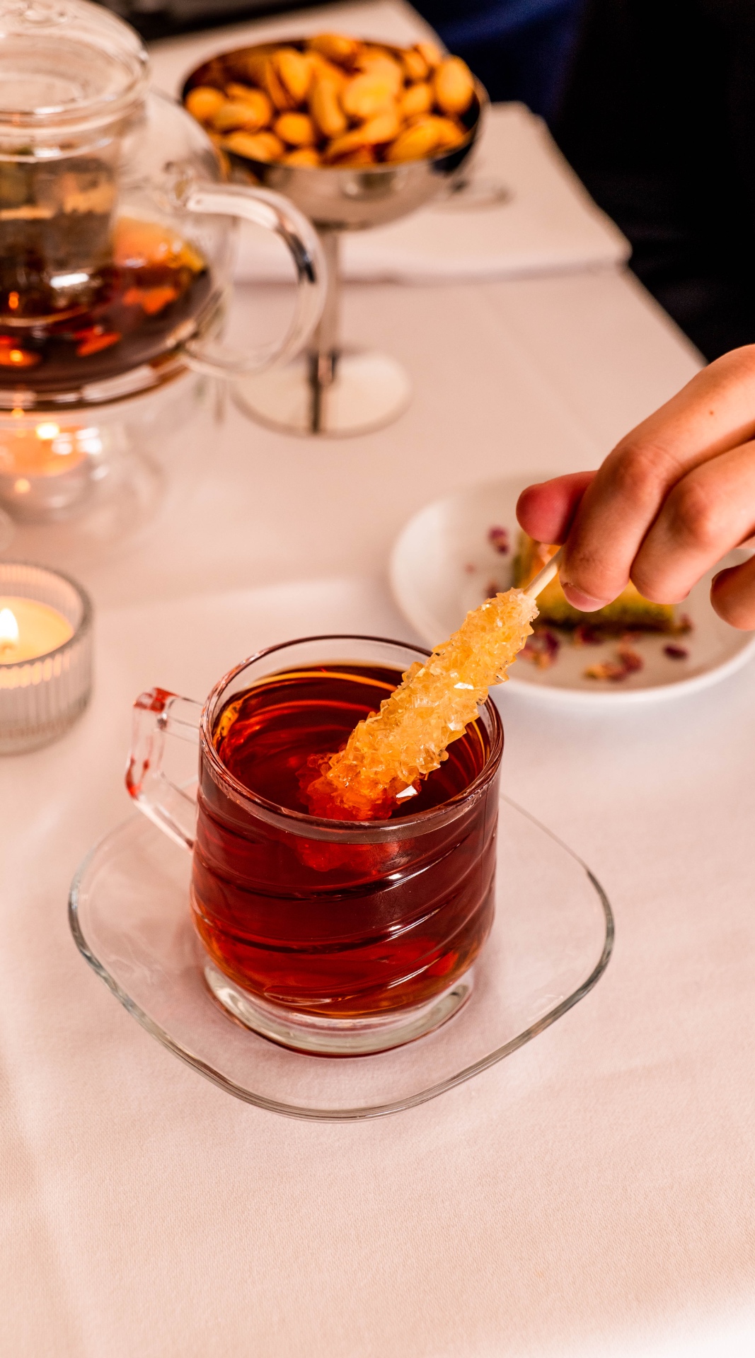 Saffron tea service